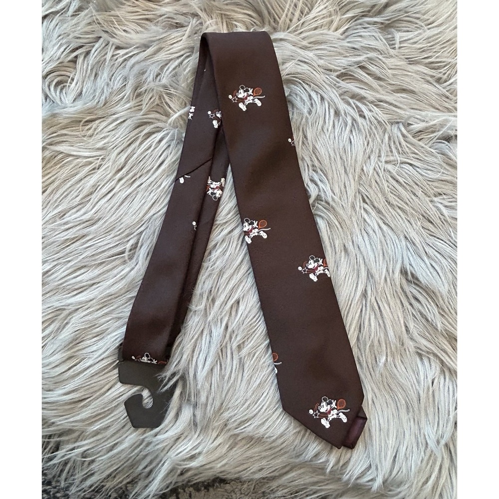 Vintage Men's Walt Disney Cervantes Brown‎ Tie Mens Mickey Mouse Tennis Theme